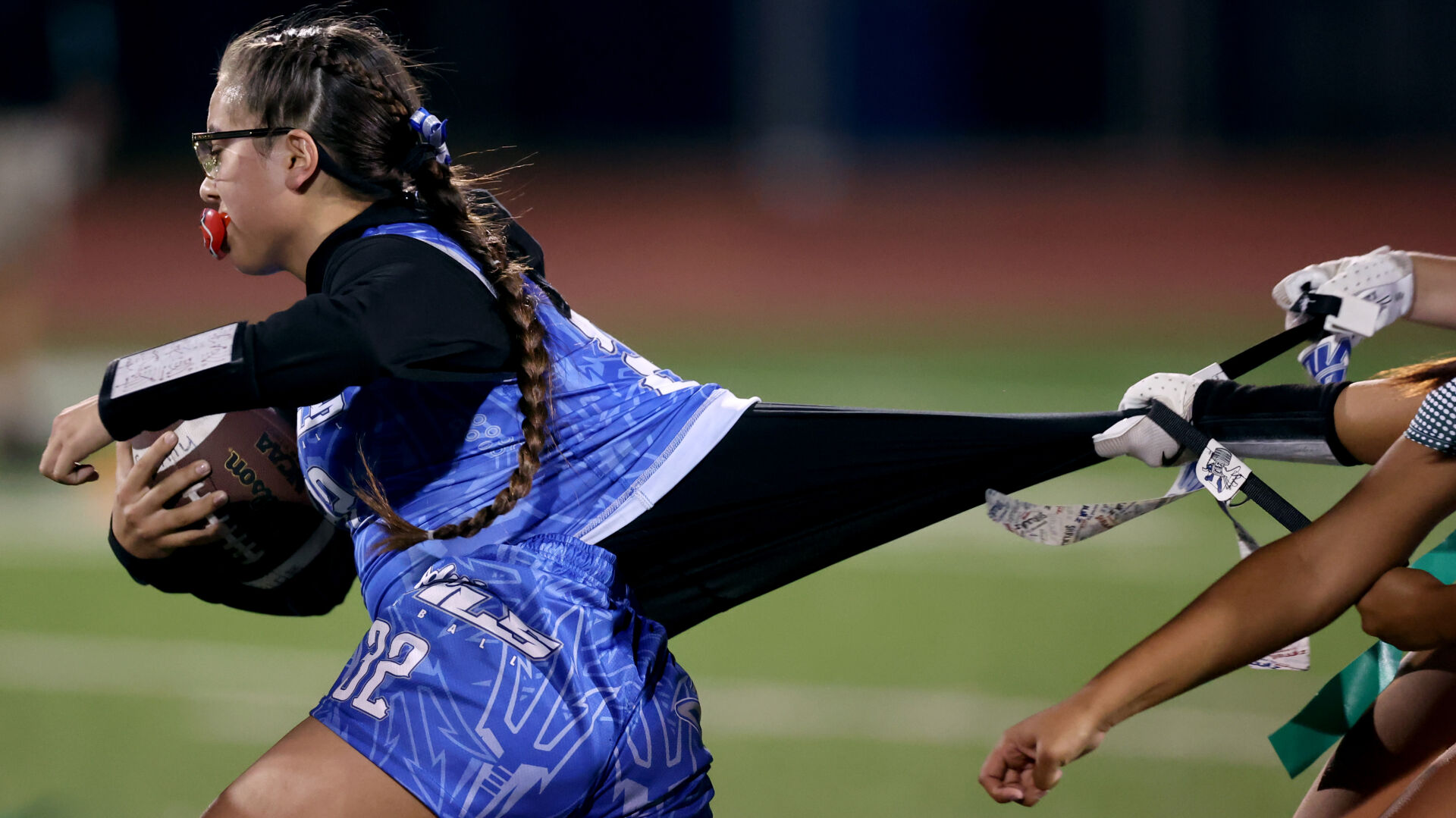 Sunnyside vs Skyline, girls flag football